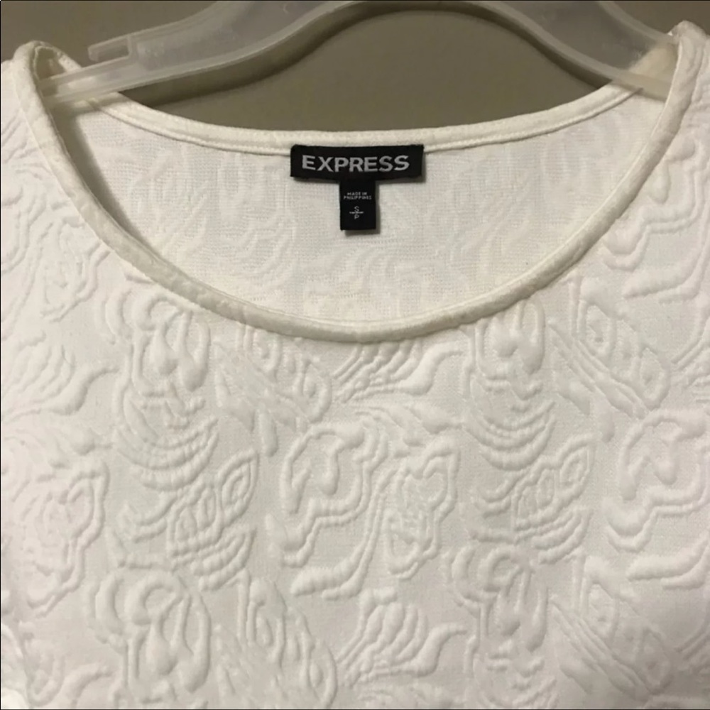 Fancy white blouse - Picture 2 of 3